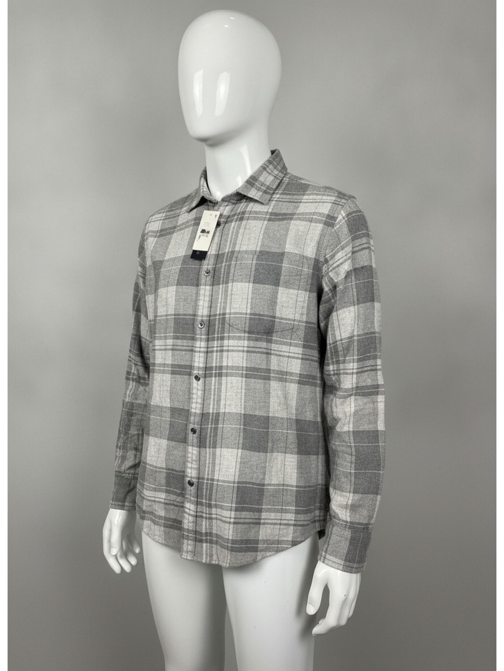 Bloomingdale's Gray Plaid Button-Up Shirt Size XL